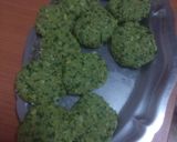 Foto del paso 5 de la receta: Mini filetes rusos de merluza, espinacas y nueces