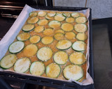 Foto del paso 6 de la receta: Brazo gitano de calabacín y langostinos