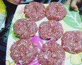 A picture of step 2 of Mutton kabab Burger.