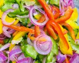 Hình bước làm 5 của món Salad 🥗 : Dưa leo trộn dầu giấm Balsamic 🥒