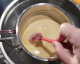 A picture of step 5 of Lava Cheese Tart.