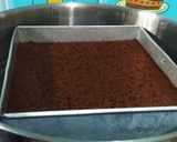 Foto langkah ke 7 dari resep Kue Ulang Tahun Sederhana (Basecake Brownis Kukus Ny. Liem).