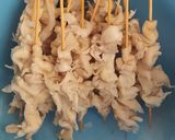 Foto langkah ke 2 dari resep Sate Jamur Tiram Bumbu Kacang.