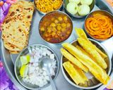 A picture of step 5 of Halwai-Style Chole (Indian Chickpea Curry).