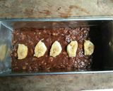 Foto langkah ke 5 dari resep Choco Banana Brownies.