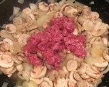 Foto del paso 4 de la receta: Espagueti al huevo con salsa napolitana