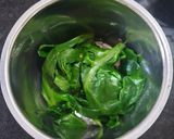 A picture of step 4 of Hara Chana sabji.