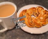A picture of step 6 of 🥯Cinnamon Twists🥯 (Cristmax wreath).