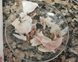 Foto del paso 2 de la receta: Cocotxes de bacallà i cloïsses en salsa verda d'ametlles