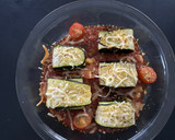 Foto del paso 6 de la receta: Rollitos de calabacín con carne picada y salsa de tomate