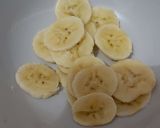 Foto langkah ke 4 dari resep Bolu Pisang 4 Telur super lembut.