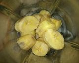 Foto langkah ke 2 dari resep Bolu Kukus Pisang Mekar.