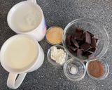 A picture of step 1 of Italian Hot Chocolate (Cioccolata Calda).