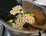 Foto del paso 6 de la receta: Guiso Sevillano de garbanzos con espinaca