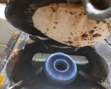 A picture of step 5 of Tandoori Roti.