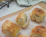 Foto langkah ke 5 dari resep Chocolate Puff Pastry.