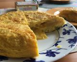 Foto del paso 4 de la receta: Tortilla de patatas con cebolla
