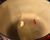 Foto del paso 3 de la receta: Sopa de sepia y garbanzos