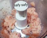 A picture of step 2 of Chicken Kofta with Spiced Drizzle.