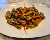 Foto del paso 4 de la receta: Salteado oriental de ternera y verduras