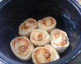 Foto langkah ke 5 dari resep Pizza Roll magicom.