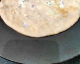 A picture of step 3 of Paneer Paratha.