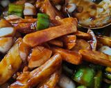 A picture of step 5 of Crispy Honey Chilli Potato.