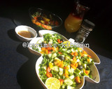 A picture of step 2 of Simple salad.