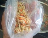 Foto langkah ke 4 dari resep Gorengan Mie🍜.