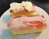 Foto del paso 3 de la receta: Pincho de Bizcocho con Papada ibérica, queso Gorgonzola y Anchoa