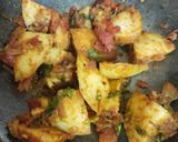 A picture of step 4 of Masala Idli.