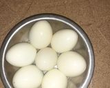 A picture of step 8 of Egg roll.