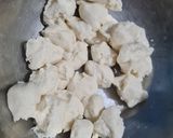 A picture of step 5 of Momos and dip.