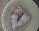 A picture of step 1 of Arrow root crisps.