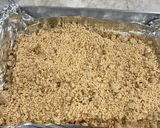 A picture of step 4 of Honey Pecan Squares.