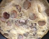 A picture of step 3 of Bangers and Mush Omelette.
