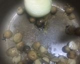 Hình bước làm 3 của món Soup sủi cảo rau củ chay