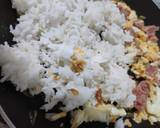 ข้าวผัดแหนม ง่ายๆ (คล้ายกินยำแหนม) วิธีทำสูตร 2 รูป