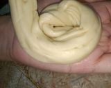 A picture of step 8 of Khasta Karara Lacha Paratha.