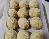 Foto langkah ke 10 dari resep Bitterballen Kentang Mozzarella.