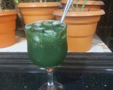 A picture of step 8 of Chia seeds mint lemon drink.