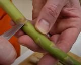 Zöld, és fehér spárga főzése recept fázis 1 fotója