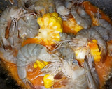Foto langkah ke 2 dari resep 595. Udang Saus Padang.