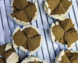 Foto langkah ke 6 dari resep Bolu Kukus Mekar BlackForrest.