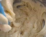 A picture of step 3 of Vermont Cheddar Mashed Potatoes.