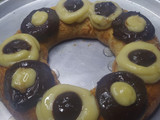 Rosca De Pascua Con Crema Pastelera de Vainilla y De Chocolate