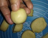 Foto langkah ke 4 dari resep Roti Canai Teburai.