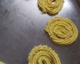 ચકરી (Chakli Recipe in Gujarati) રેસીપી સ્ટેપ2ફોટો