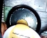 صورة لخطوة 2 من وصفة سميد بالقشطه