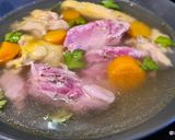Une image de l'étape 2 de Aspic de porc et poulet / Răcitură.